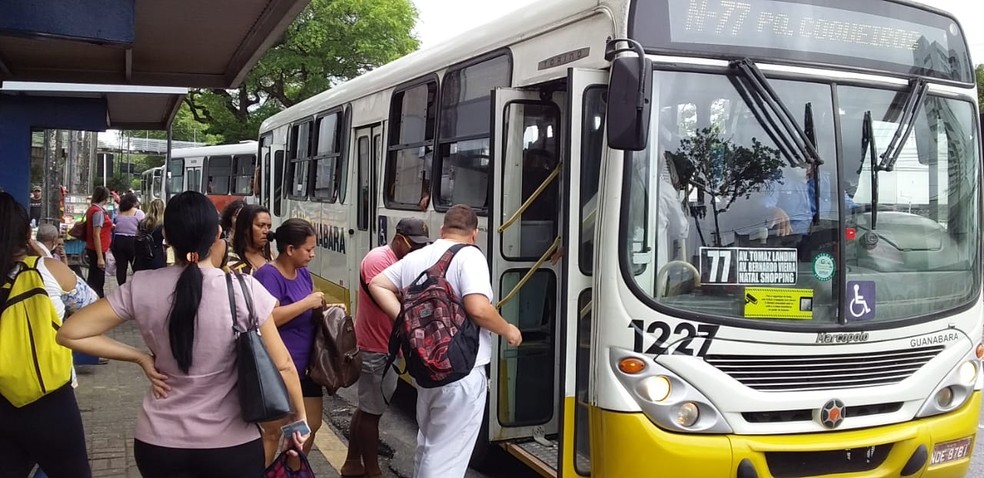 Ônibus parada em Natal passageiros RN Rio Grande do Norte — Foto: Divulgação/STTU