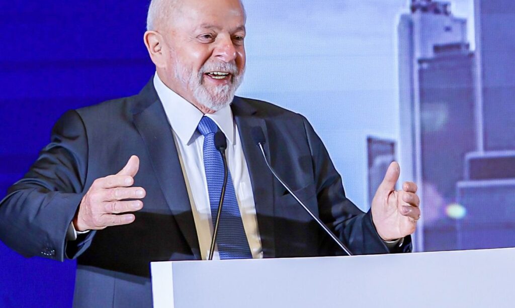 Riade, Arábia Saudita, 29.11.2023 - Presidente da República, Luiz Inácio Lula da Silva, discursa na abertura do Seminário Embraer, no Hotel Ritz-Carlton, em Riade. Foto: Ricardo Stuckert/PR