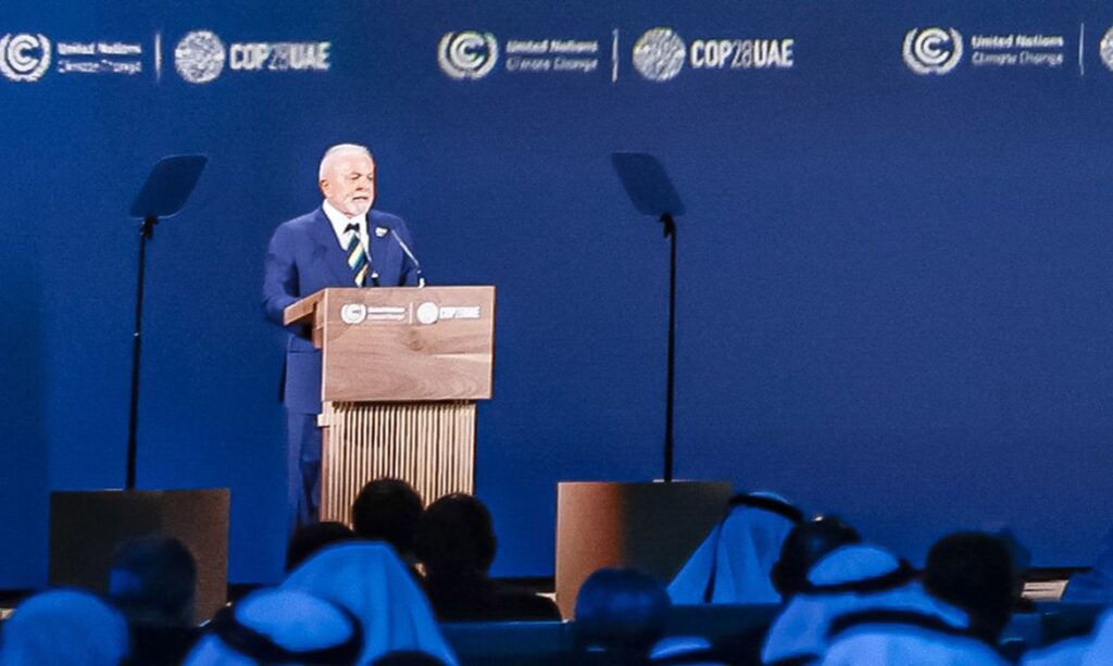 Dubai, Emirados Árabes Unidos, 01.12.2023 - Presidente da República, Luiz Inácio Lula da Silva, discursa na sessão de abertura da Presidência da 28ª Conferência das Nações Unidas sobre Mudança do Clima (COP28), em Dubai. Foto: Ricardo Stuckert/PR