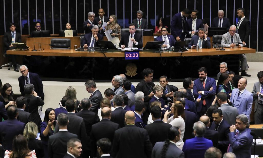 Brasília (DF) 14/12/2023 Sessão do Congresso Nacional para a votação de 40 vetos presidenciais e projetos de créditos suplementares para diversos órgãos federais.  Foto Lula Marques/ Agência Brasil