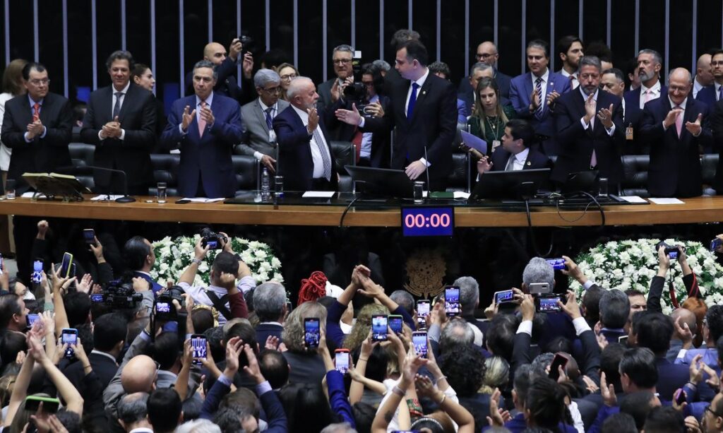 Brasília (DF) 20/12/2023  Sessão solene do Congresso Nacional para promulgar a Emenda Constitucional nº 132 de 2023, que muda o sistema tributário brasileiro. Foto Lula Marques/ Agência Brasil