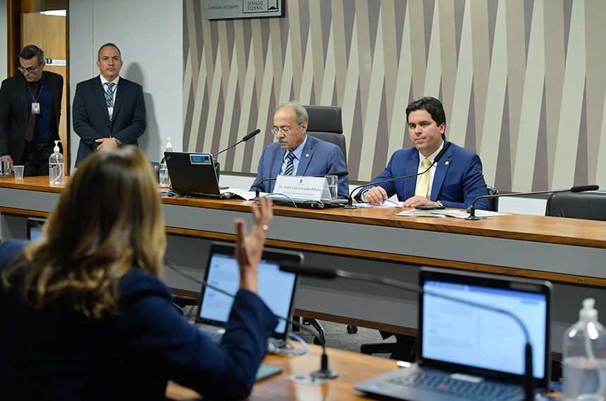 Mesa:
presidente eventual da CEsp, senador Chico Rodrigues (PSB-RR);
ministro de Estado do Esporte, André Luiz Carvalho Ribeiro