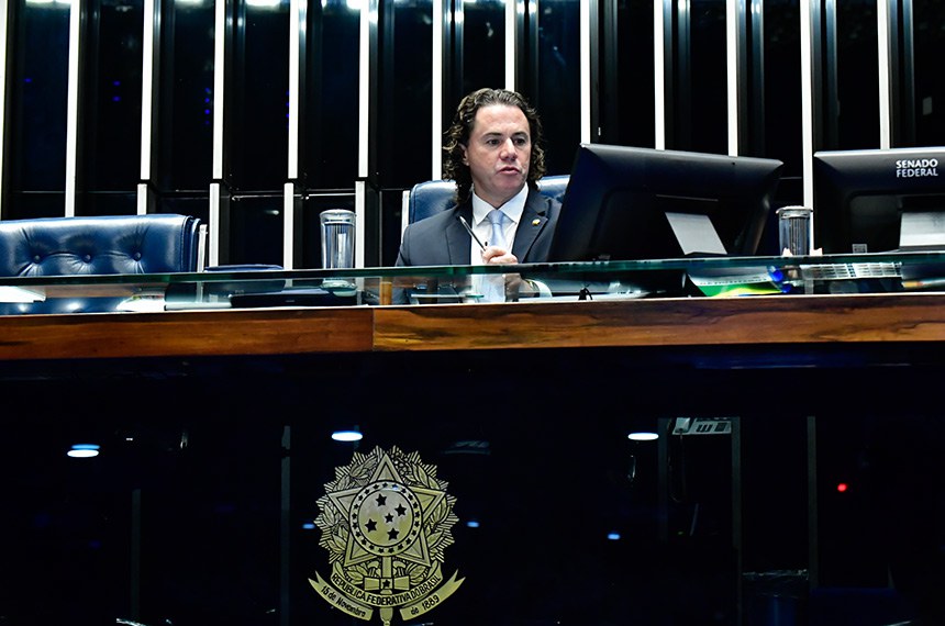 Mesa: 
vice-presidente do Senado Federal, senador Veneziano Vital do Rêgo (MDB-PB).