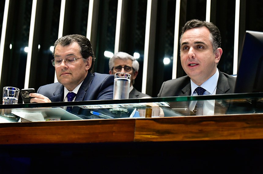 Mesa: 
senador Eduardo Braga (MDB-AM);
presidente do Senado Federal, senador Rodrigo Pacheco (PSD-MG).