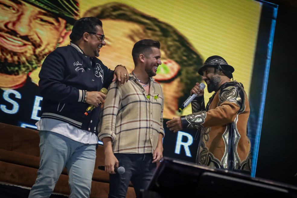Zezo Potiguar,  Luan Estilizado e Raí Saia Rodada com o projeto 