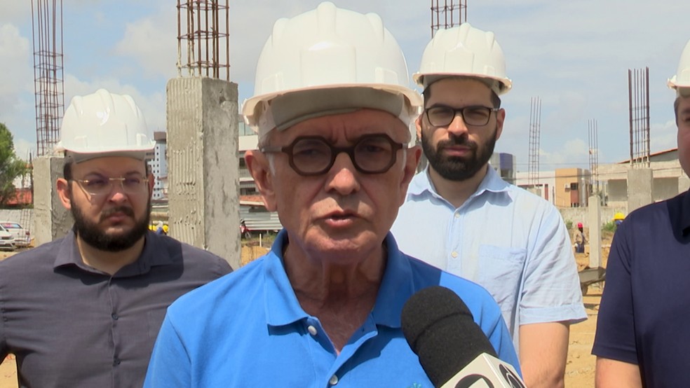 Cícero Lucena (PP) cumpriu agenda no Bairro dos Bancários — Foto: Reprodução/TV Cabo Branco