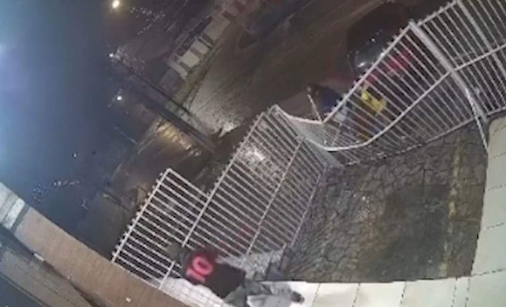 Assalto a loja de jóias de João Pessoa registrada há cerca de um mês — Foto: TV Cabo Branco/Reprodução