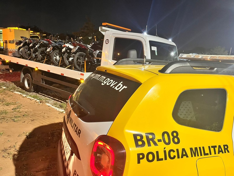 Motos foram apreendidas pelo CPRE na noite de terça-feira — Foto: Divulgação/CPRE