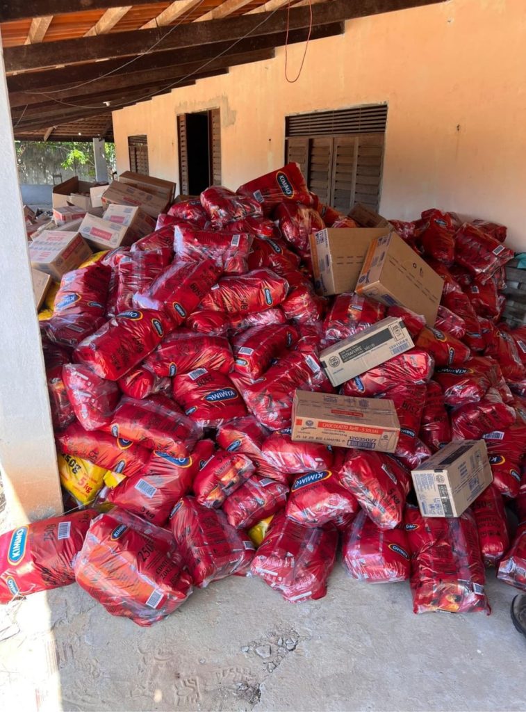 Carga de café roubada foi encontrada em granja na Grande Natal — Foto: PMRN/Divulgação