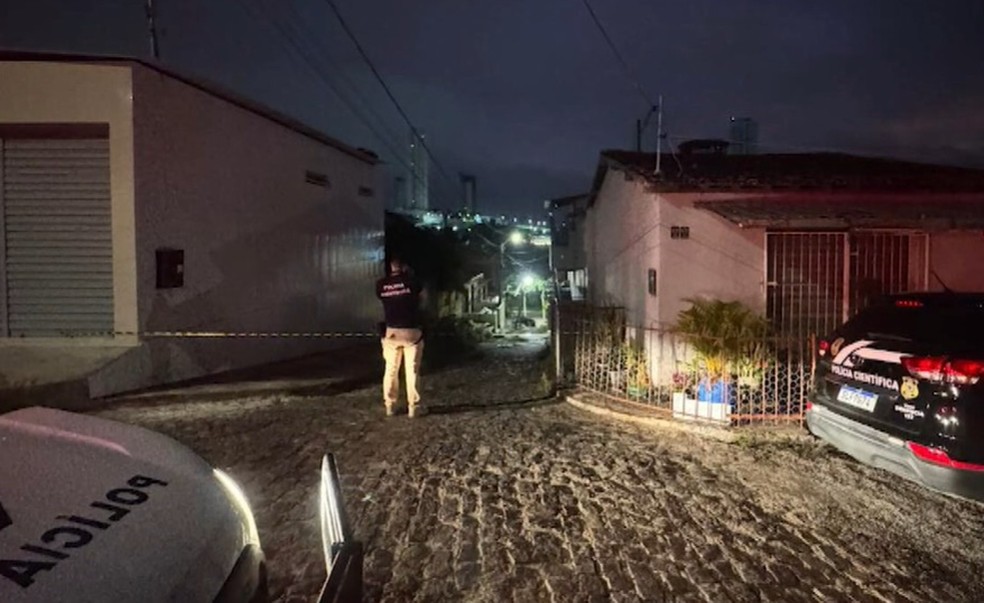 Crime aconteceu na Vila Cabral de Santa Terezinha — Foto: TV Paraíba/Reprodução