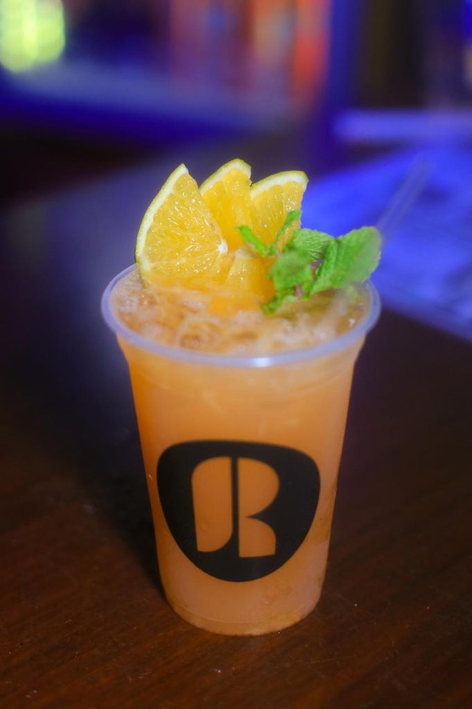 Estabelecimento aposta em drink exclusivo para homenagear Fernanda Torres durante o Oscar — Foto: Divulgação/BarRecanto