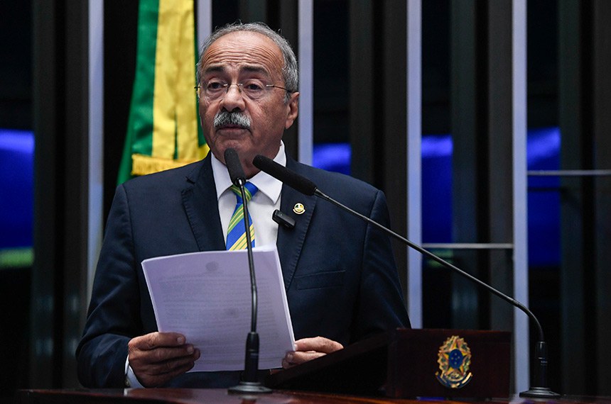 Em discurso, à tribuna, 1° suplente da Mesa do Senado Federal, senador Chico Rodrigues (PSB-RR).