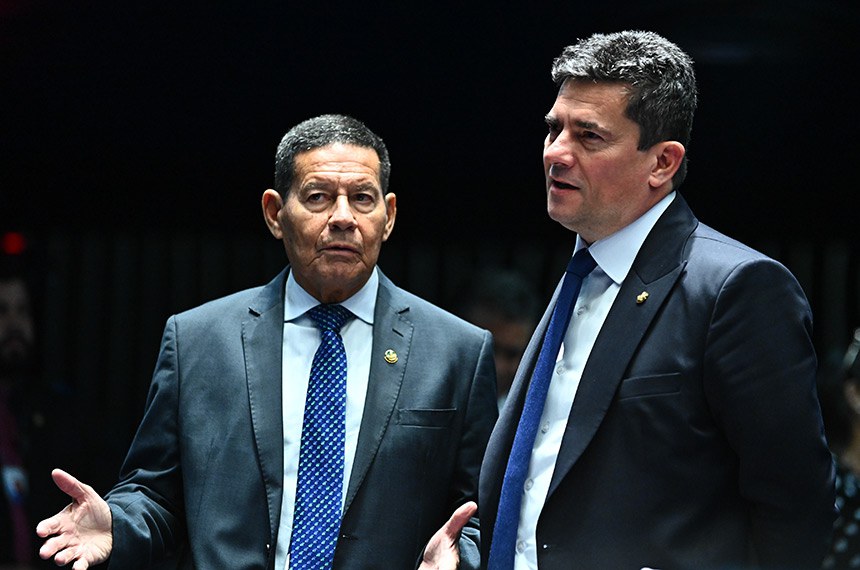 Participam:
senador Hamilton Mourão (Republicanos-RS); senador Sergio Moro (União-PR).