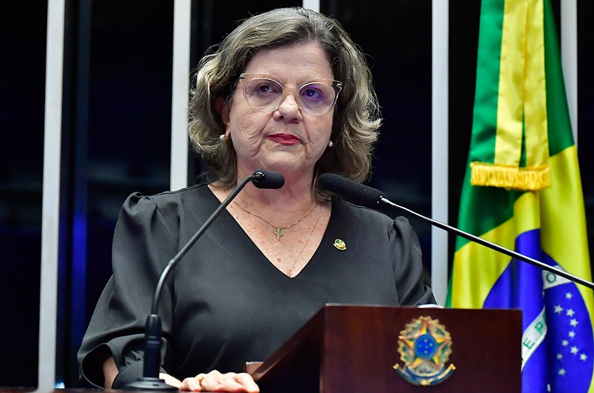 Em discurso, à tribuna,  senadora Teresa Leitão (PT-PE).