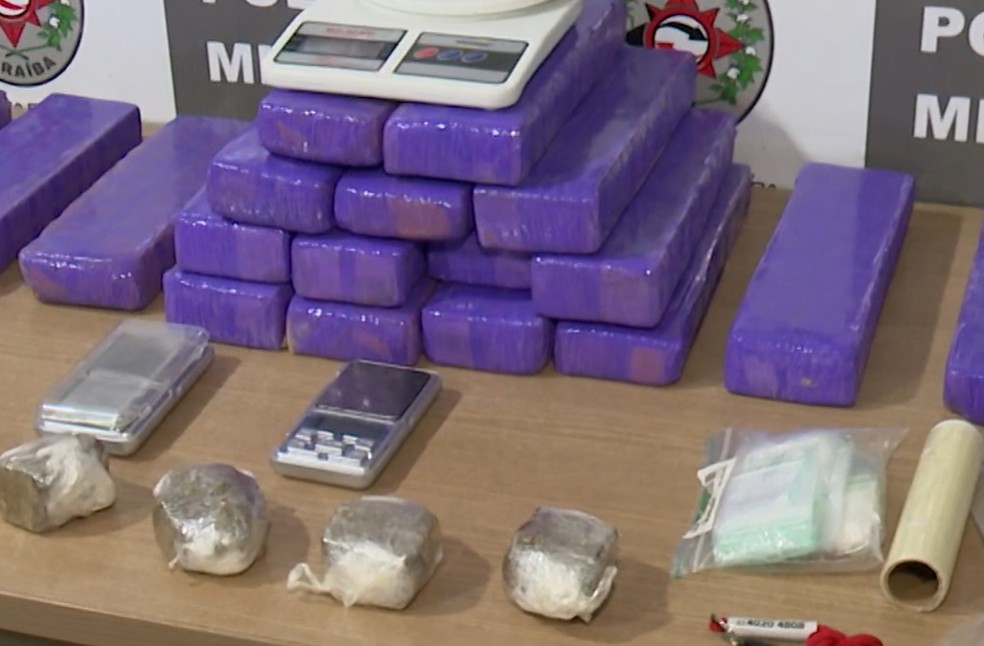 Quinze quilos de maconha foram apreendidos no Muçumagro — Foto: TV Cabo Branco/Reprodução