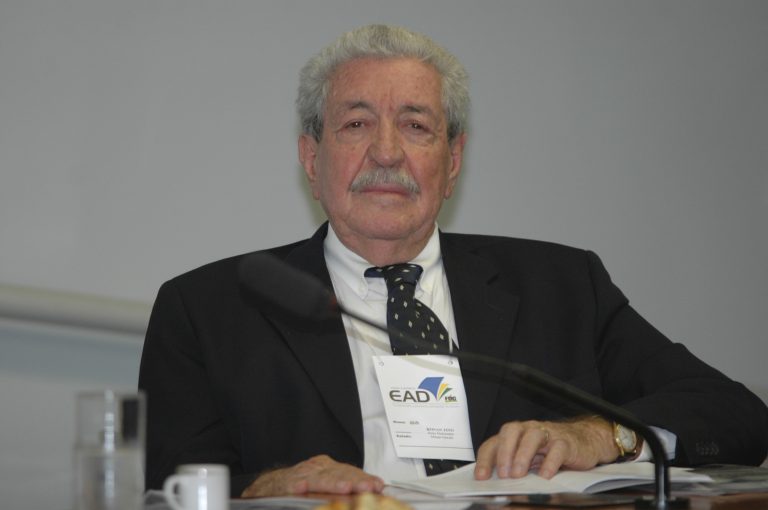 Ex-deputado Ronan Tito