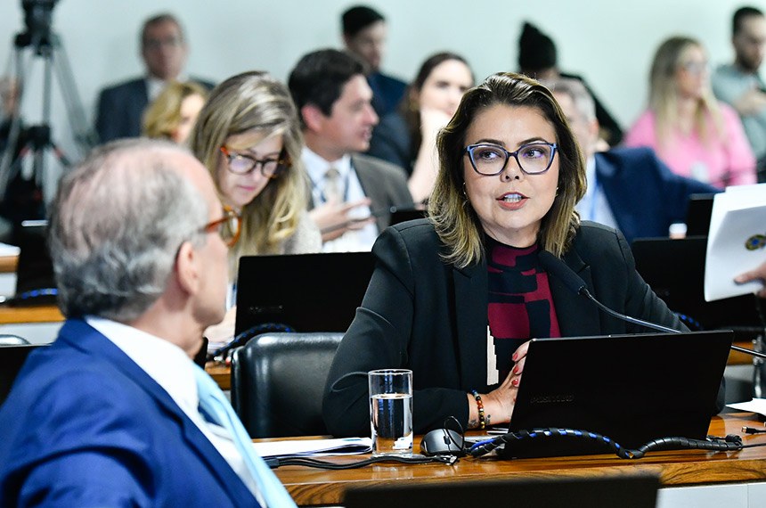 Em pronunciamento, à bancada, relatora do MSF 15/2025, senadora Leila Barros (PDT-DF).