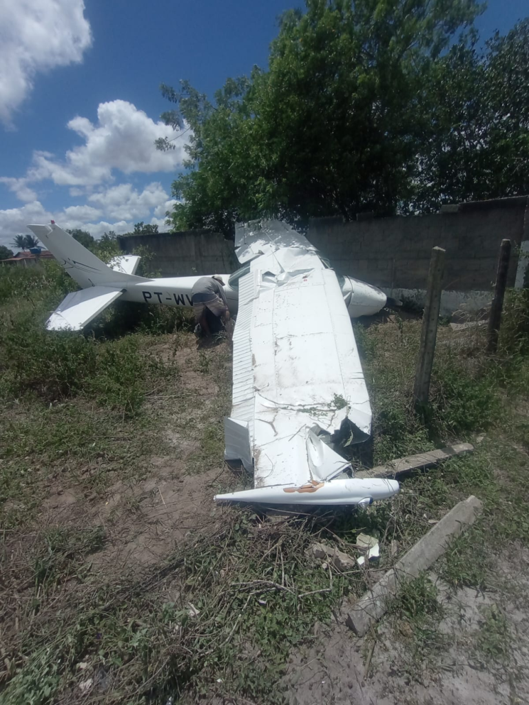 Queda de avião em Campina Grande — Foto: Reprodução/Redes sociais