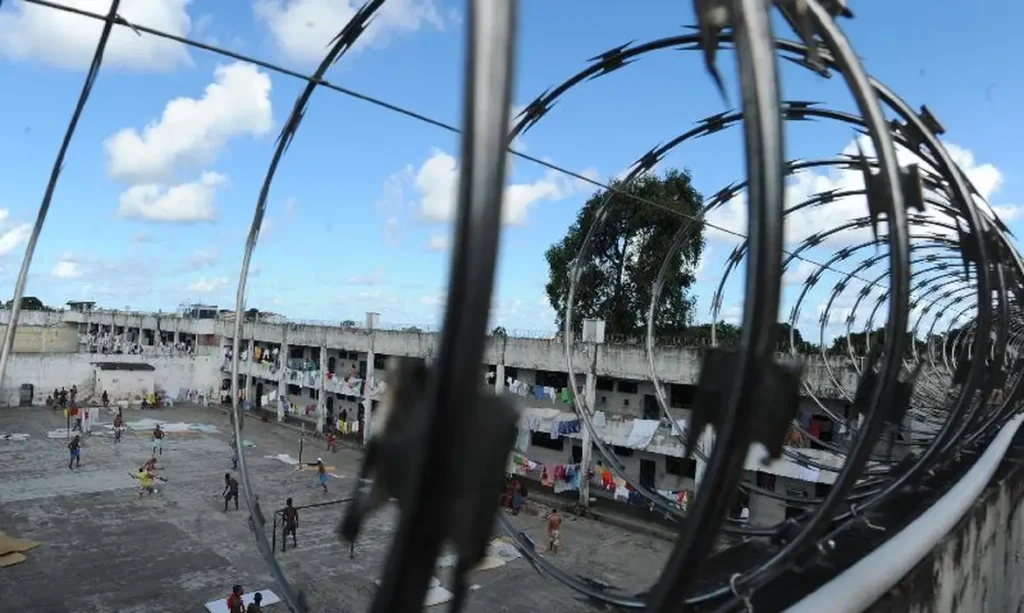 sistema carcerário, prisões, prisão, penitenciária, cadeia
