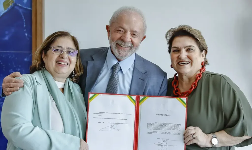 Brasília (DF), 05/05/2025 - Presidente da República, Luiz Inácio Lula da Silva, durante nomeação e posse de Márcia Helena Carvalho Lopes como Ministra de Estado das Mulheres, realizado no Palácio do Planalto. Foto: Ricardo Stuckert/PR