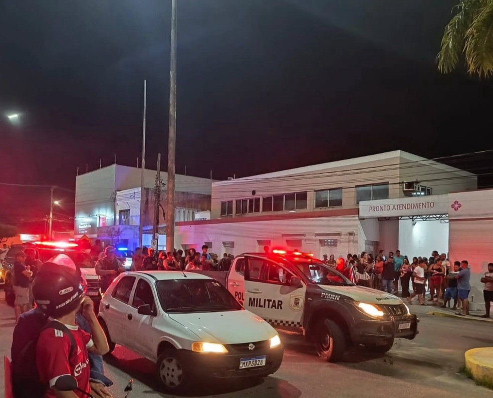 Crime aconteceu em frente a hospital na Grande Natal — Foto: Alerta São Gonçalo/Cedida