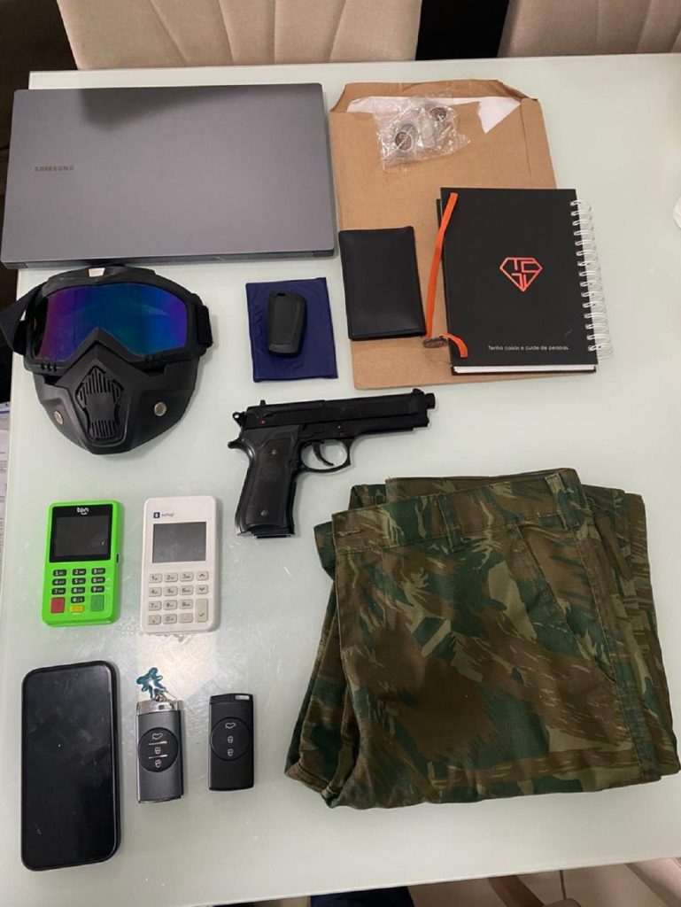 Material apreendido pela polícia civil na operação — Foto: Divulgação/Polícia Civil