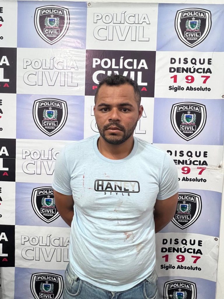 Suspeito foi preso logo após o crime, em Solânea — Foto: Reprodução/TV Cabo Branco