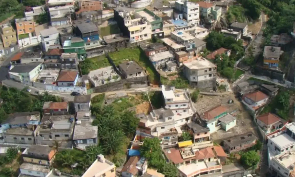 Santos (SP), 01/08/2025 - Favela no Morro de São Bento. Foto: Prefeitura de Santos/Divulgação