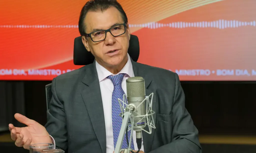 Brasília (DF) 25/09/2025 - O ministro do Trabalho, Luiz Marinho, participa do programa Bom Dia, Ministro. Foto: Fabio Rodrigues-Pozzebom/ Agência Brasil