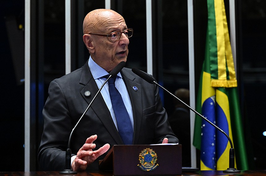 Em discurso, à tribuna, senador Esperidião Amin (PP-SC).