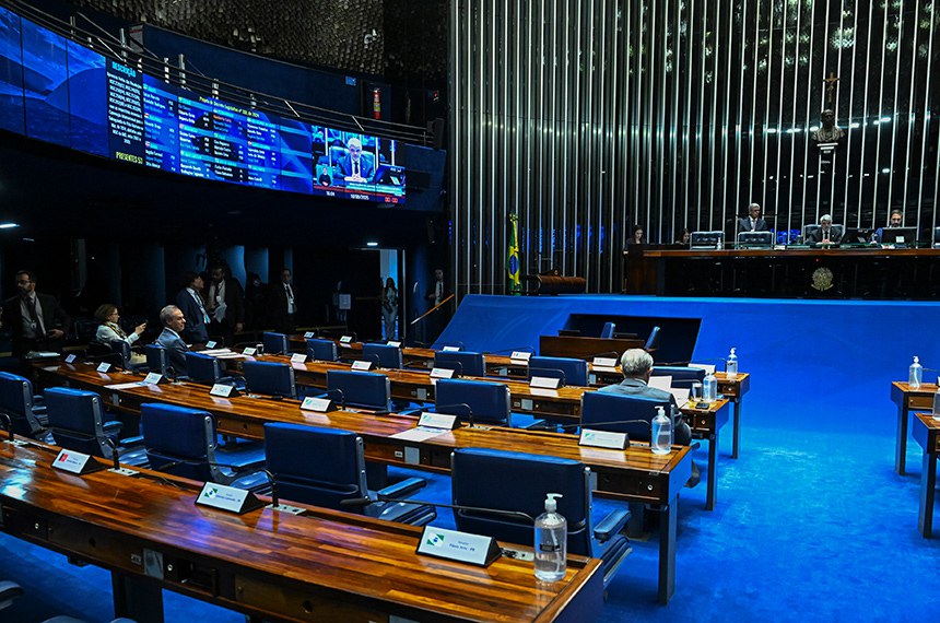 Mesa: 
2º vice-presidente do Senado Federal, senador Humberto Costa (PT-PE);  
secretário-geral da Mesa do Senado Federal, Danilo Augusto Barboza de Aguiar.