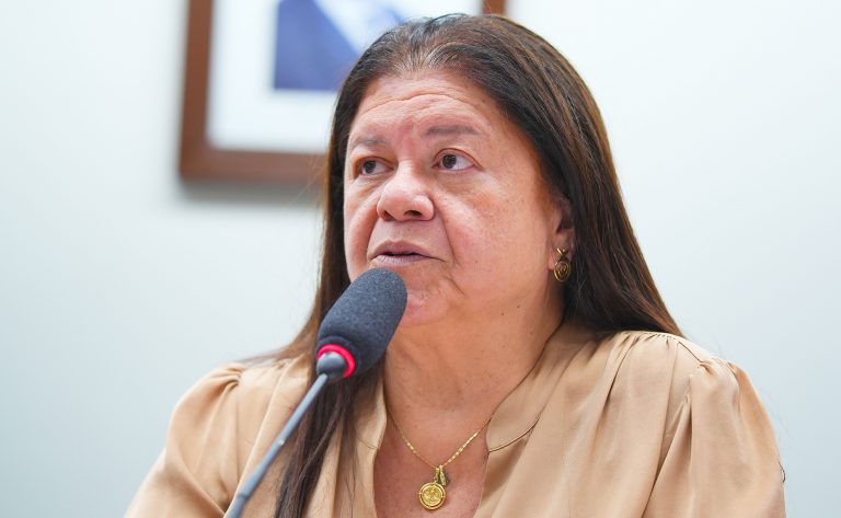 Arrecadação das apostas de quota fixa e financiamento do esporte. Dep. Laura Carneiro (PSD - RJ)