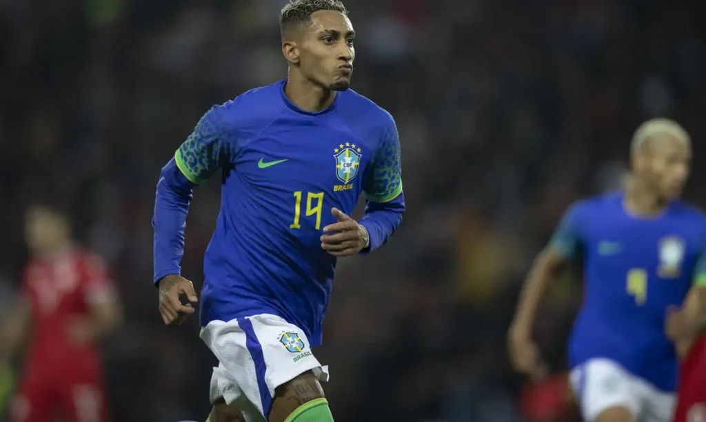 Raphinha - jogo Brasil x Tunísia no Parc des Princes em Paris. Raphinha. - 27/09/2022