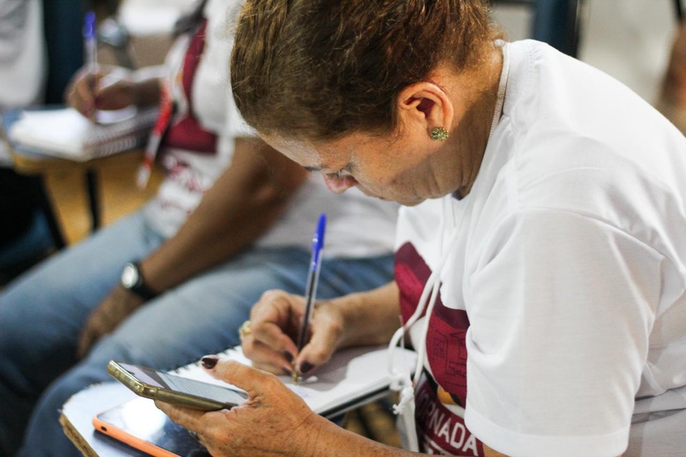 Jornada de Alfabetização de Jovens e Adultos segue com matrículas abertas no RN — Foto: Maria Soares