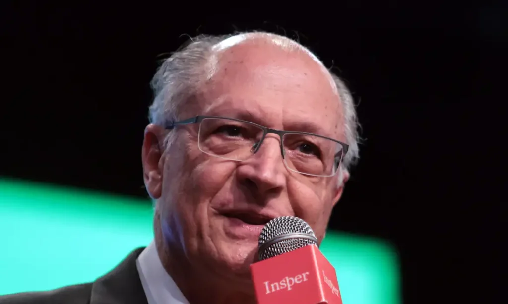São Paulo (SP), 26/09/2025 - Vice-Presidente, Geraldo Alckmin, durante palestra no IV Encontro Anual - Centro de Gestão e Politicas Públicas, no INSPER. Foto: Paulo Pinto/Agência Brasil