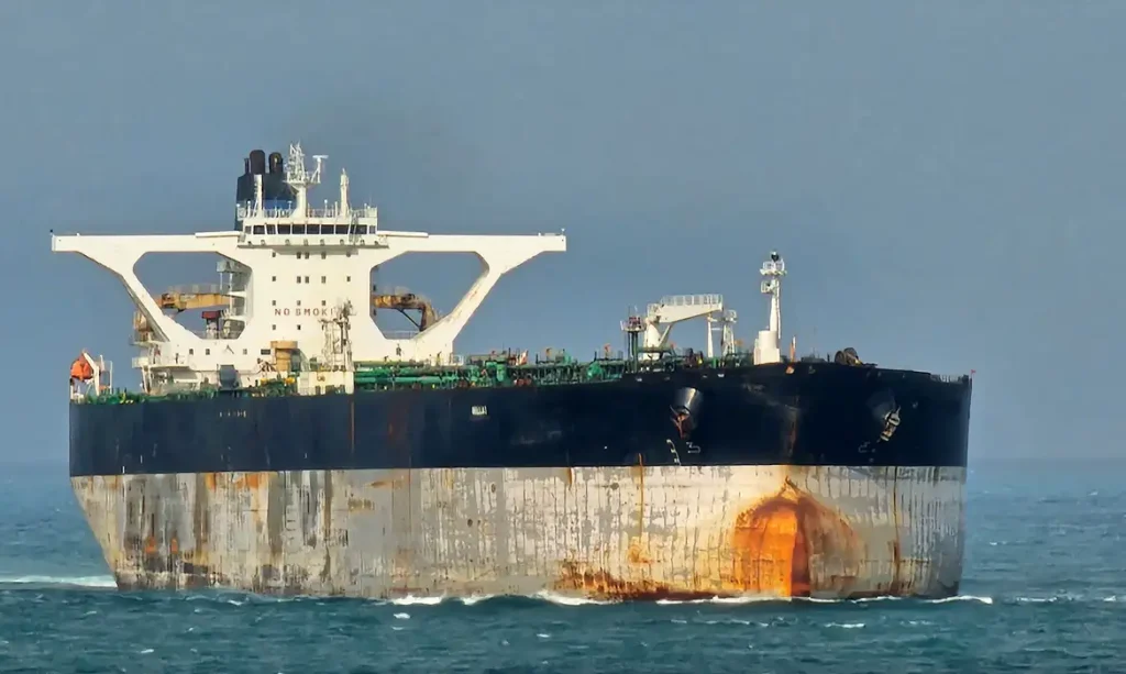 Navio petroleiro Bella-1 no Estreito de Cingapura
18/03/2025 Hakon Rimmereid/via REUTERS