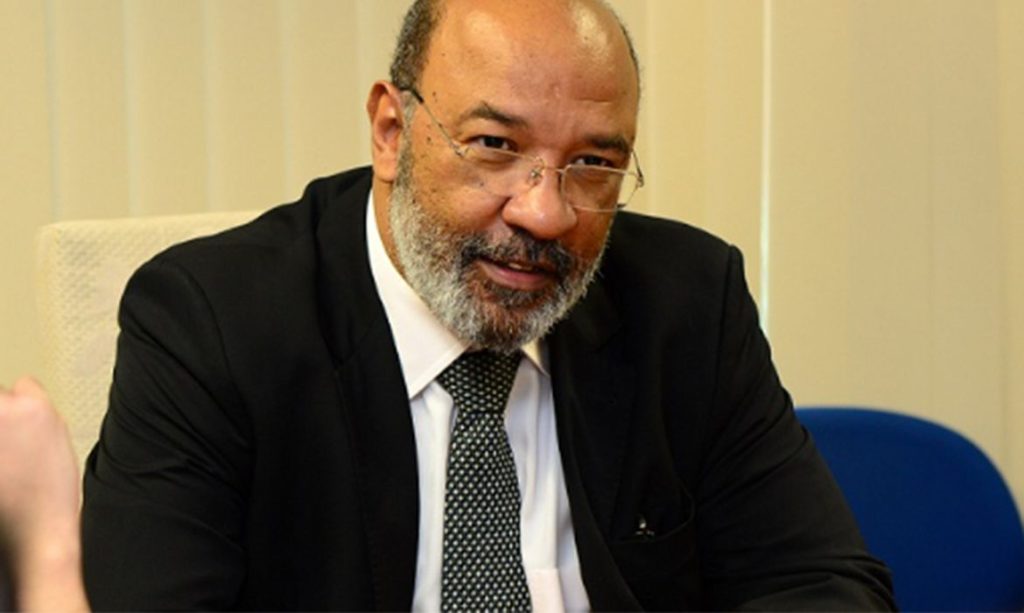 Brasília (DF), 26/02/2026 - FOTO DE ARQUIVO - O doutor em Ciências Econômicas pela Universidade de Sorbonne (Paris) e consultor aposentado do Senado Federal, Mário Lisboa Theodoro. Foto: Sindicato dos Bancários do DF/Divulgação