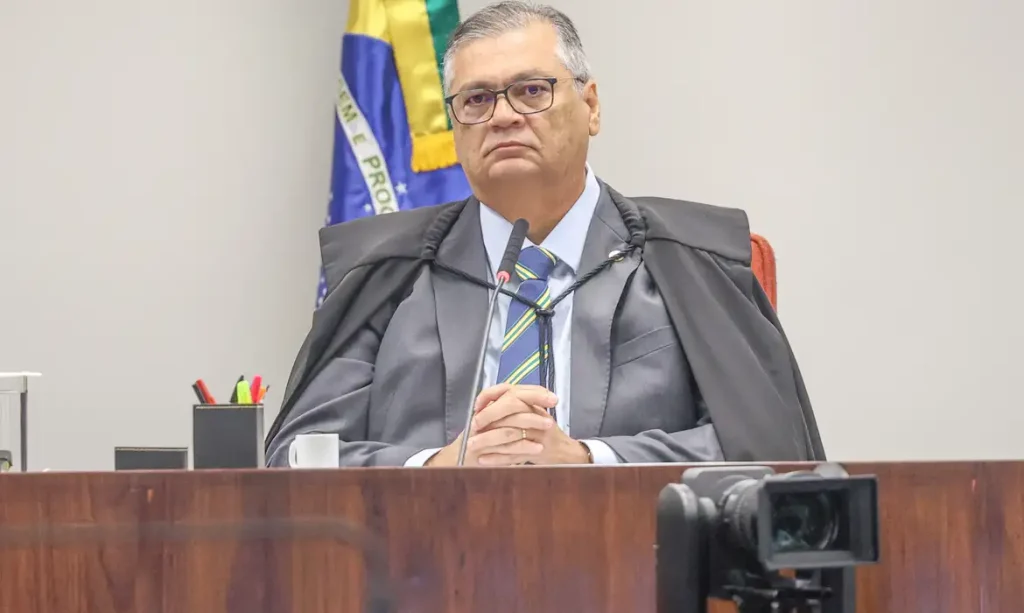 Brasília (DF), 25/02/2026 – Ministro  Flávio Dino no plenário da primeira turma durante segundo dia do julgamento no STF dos mandantes do assassinato da ex-vereadora, Marielle Franco.
Foto: Valter Campanato/Agência Brasil