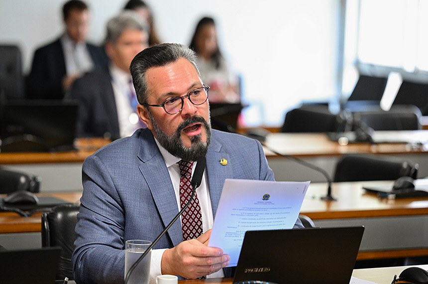 Bancada:
relator do PL 1600/2025, senador Alan Rick (União-AC) - em pronunciamento.