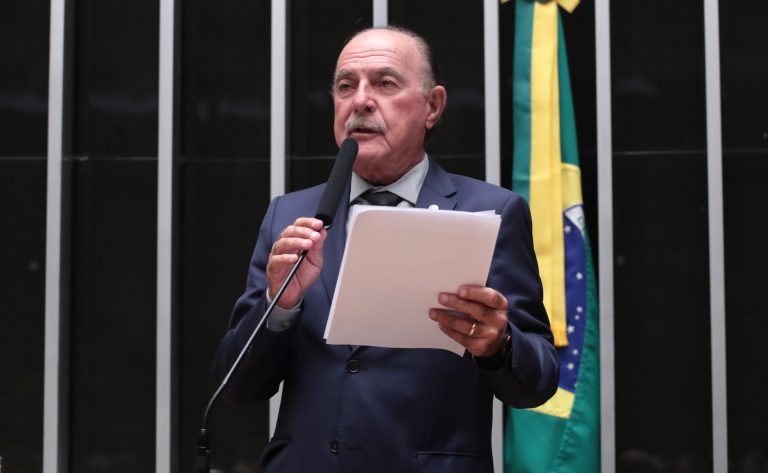 Discussão e votação de propostas legislativas. Dep. Dr. Zacharias Calil (UNIÃO - GO)