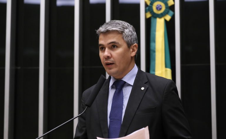Homenagem ao Dia Mundial das Doenças Raras. Dep. Diego Garcia (REPUBLICANOS-PR)