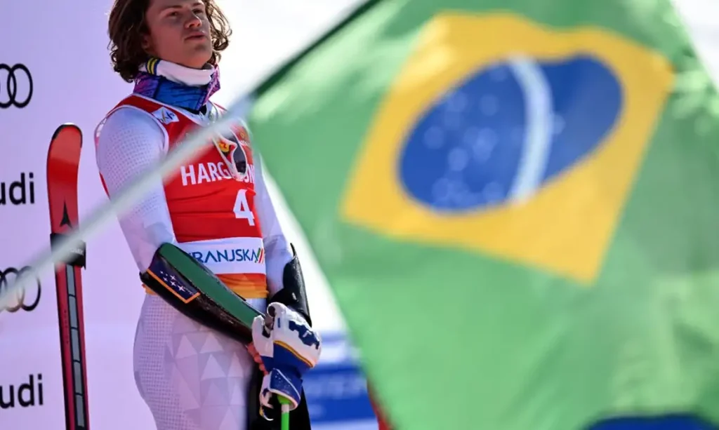 Lucas Pinheiro é campeão da penúltima etapa da Copa do mundo 2026, da prova de slalom gigante, em 7/03/2026