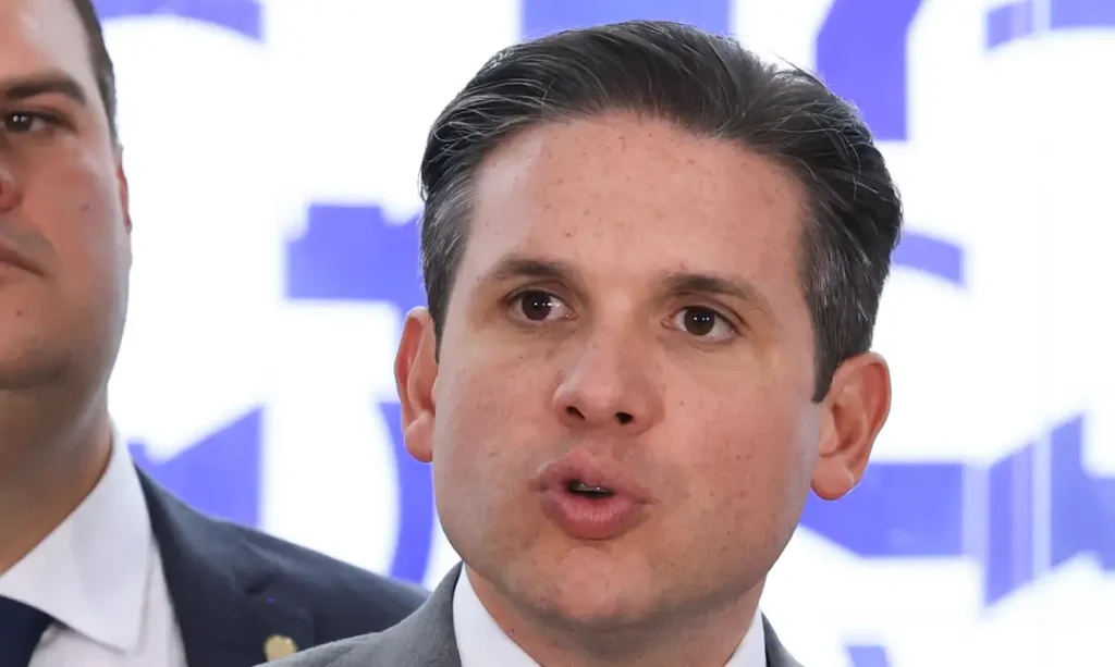 Brasília (DF), 04/03/2026 Presidenta da Câmara dos Deputados, Hugo Motta, e o  relator da PEC da segurança, Deputado, Mendonça Filho, durante coletiva. . Foto: Lula Marques/Agência Brasil