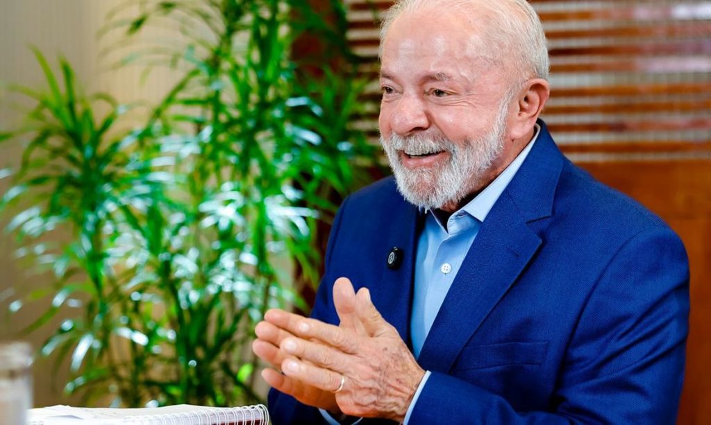 Fortaleza (CE, 01/04/2026 - Presidente da República, Luiz Inácio Lula da Silva, durante entrevista concedida à TV Cidade (CE), na Sala de eventos do Gran Marquise. Foto: Ricardo Stuckert / PR