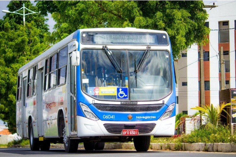Custo do óleo diesel representa cerca de 32% do valor da tarifa de transporte coletivo em João Pessoa. — Foto: Sintur-JP