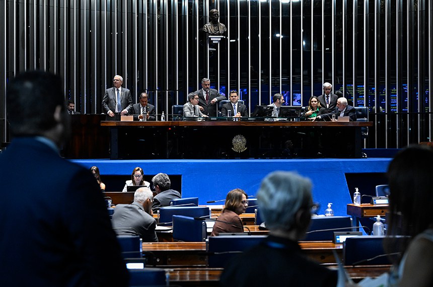 Mesa: 
senador Nelsinho Trad (PSD-MS); 
senador Jayme Campos (União-MT); 
deputado Paulo Pimenta (PT-RS); 
senadora Augusta Brito (PT-CE); 
senador Jaques Wagner (PT-BA);
presidente do Senado Federal, senador Davi Alcolumbre (União-AP), conduz sessão; 
secretário-geral da Mesa do Senado Federal, Danilo Augusto Barboza de Aguiar.