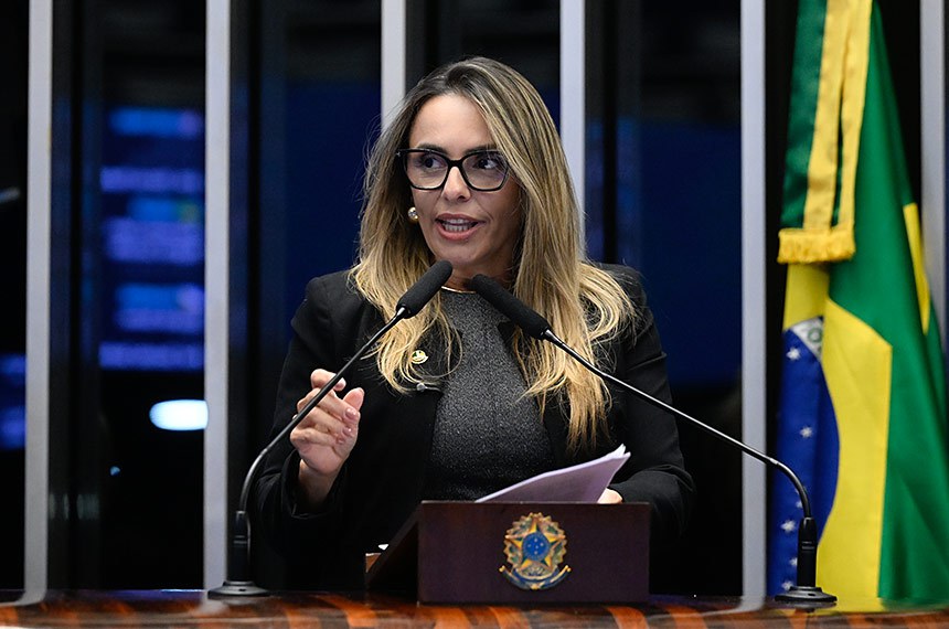 Em discurso, à tribuna, senadora Roberta Acioly (Republicanos-RR).