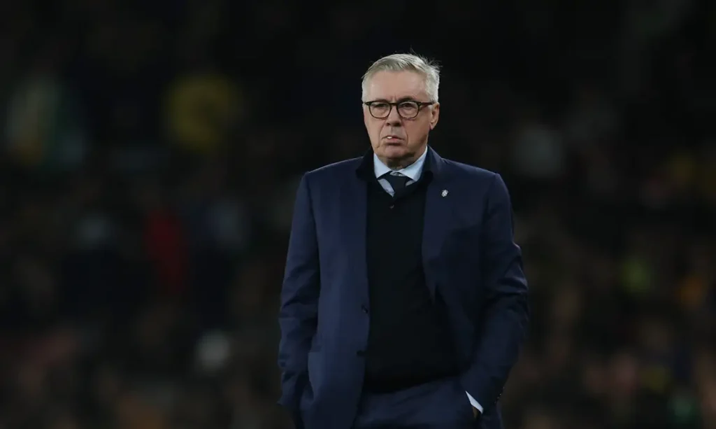 Carlo Ancelotti em jogo do Brasil contra Senegal
 15 de novembro de 2024    REUTERS/Isabel Infantes