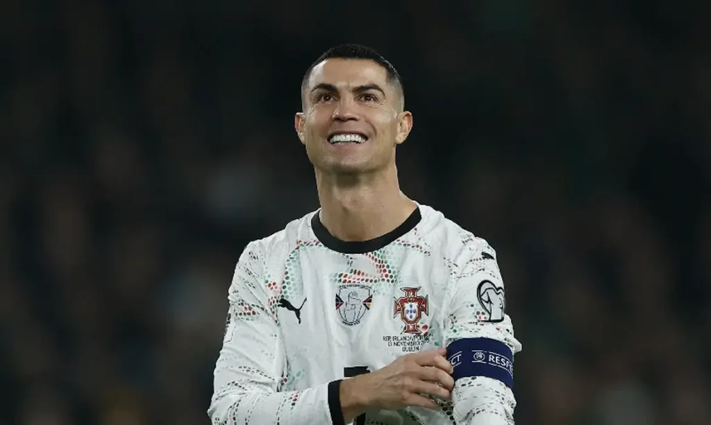 Cristiano Ronaldo em jogo de Portugal contra Irlanda 
  13 de novembro de 2025    REUTERS/Clodagh Kilcoyne