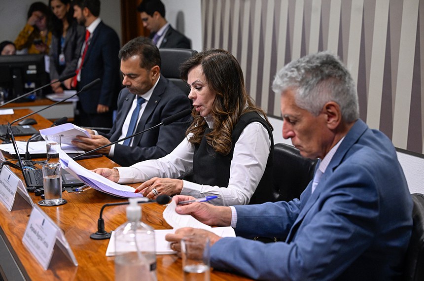 Mesa: 
presidente da CMMPV 1.334/2026, deputado Idilvan Alencar (PSB-CE);
relatora da CMMPV 1.334/2026, senadora Professora Dorinha Seabra (União-TO), em pronunciamento;
relator supervisor da CMMPV 1.334/2026, deputado Rogério Correia (PT-MG).